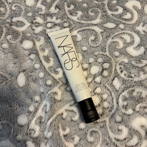 NARS Primer + Urban Decay Eyeshadow Primer
